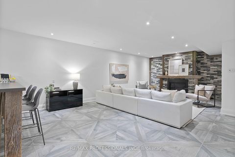 Photo 35 at 146 Thompson Avenue, Queensway, Toronto