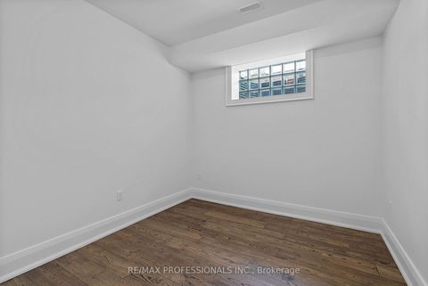 Photo 38 at 146 Thompson Avenue, Queensway, Toronto