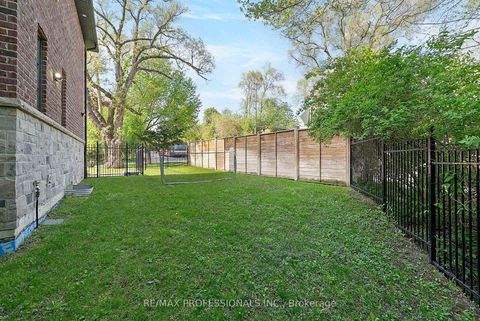 Photo 46 at 146 Thompson Avenue, Queensway, Toronto