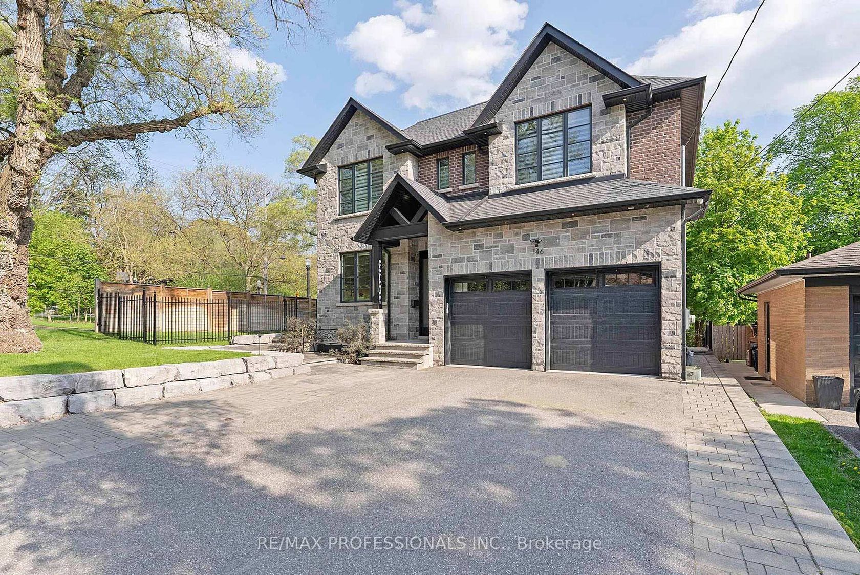 146 Thompson Avenue, Queensway, Toronto 