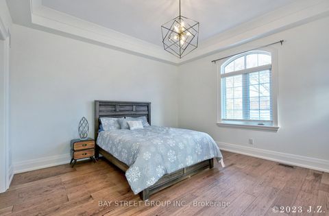 Photo 11 at 60 Emmett Avenue, Mount Dennis, Toronto