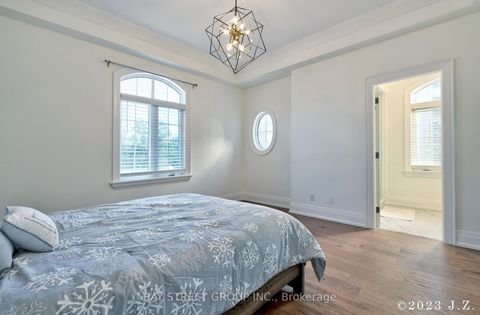 Photo 12 at 60 Emmett Avenue, Mount Dennis, Toronto