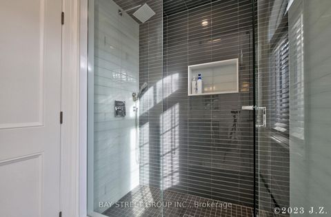 Photo 14 at 60 Emmett Avenue, Mount Dennis, Toronto