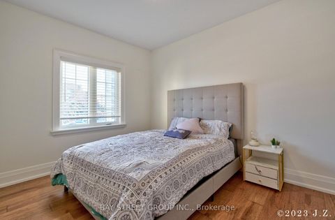 Photo 19 at 60 Emmett Avenue, Mount Dennis, Toronto