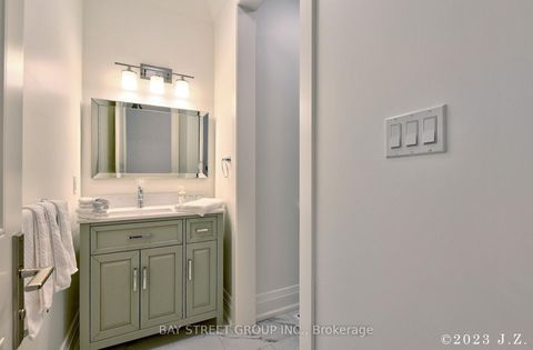 Photo 22 at 60 Emmett Avenue, Mount Dennis, Toronto