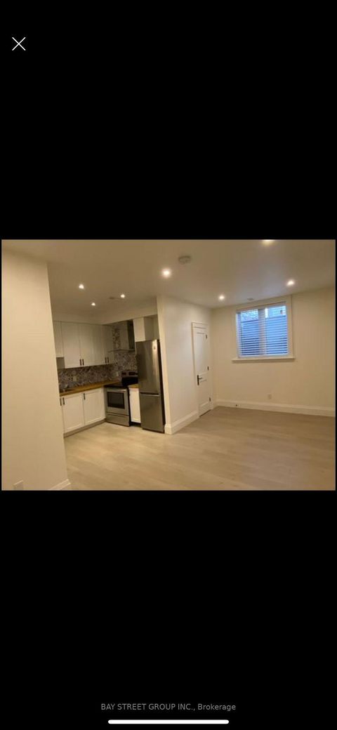 Photo 32 at 60 Emmett Avenue, Mount Dennis, Toronto