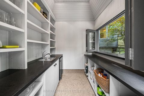 Photo 22 at 6 Vesta Drive, Forest Hill South, Toronto