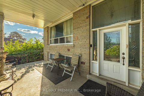 Photo 6 at 6 Canton Avenue, CFB, Toronto