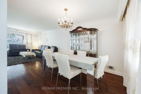 Photo 16 at 6 Canton Avenue, CFB, Toronto