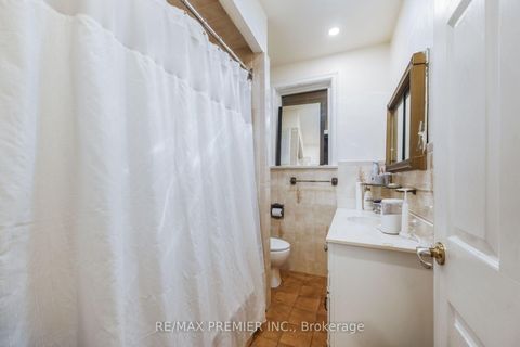 Photo 39 at 6 Canton Avenue, CFB, Toronto
