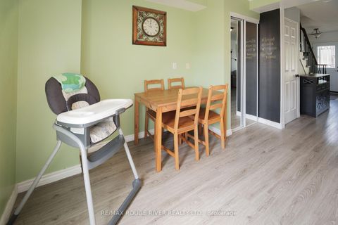 Photo 3 at 91 - 23 Hedge End Road, Rouge E11, Toronto