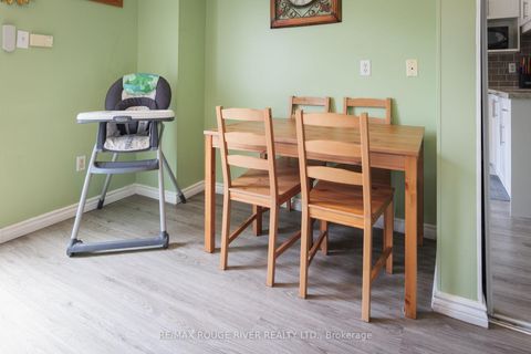 Photo 7 at 91 - 23 Hedge End Road, Rouge E11, Toronto