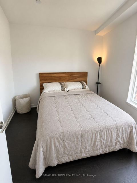 Photo 9 at 430 - 3100 Keele Street, CFB, Toronto