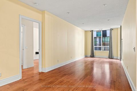 Photo 4 at 115 - 5233 Dundas Street, City Centre West, Toronto