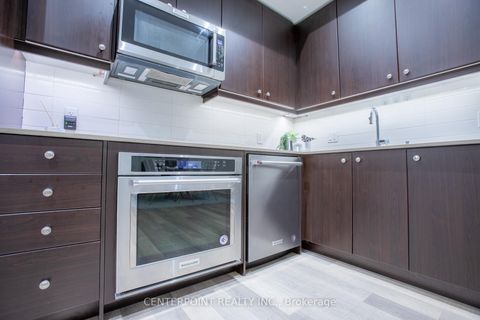 Photo 8 at 9 - 52 Holmes Avenue, Willowdale East, Toronto