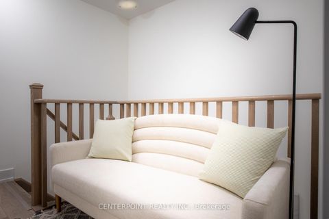 Photo 16 at 9 - 52 Holmes Avenue, Willowdale East, Toronto