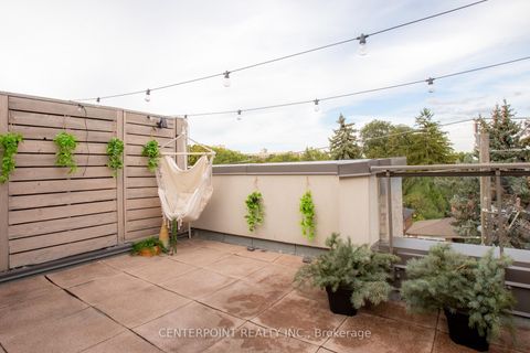 Photo 17 at 9 - 52 Holmes Avenue, Willowdale East, Toronto