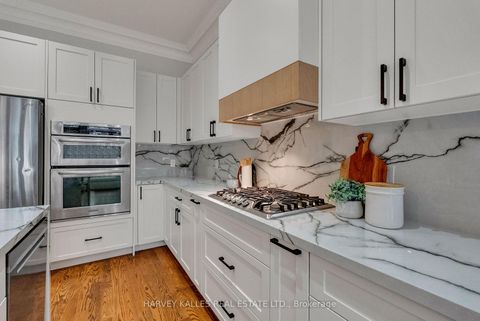 Photo 15 at 168 Roe Avenue, Nortown, Toronto