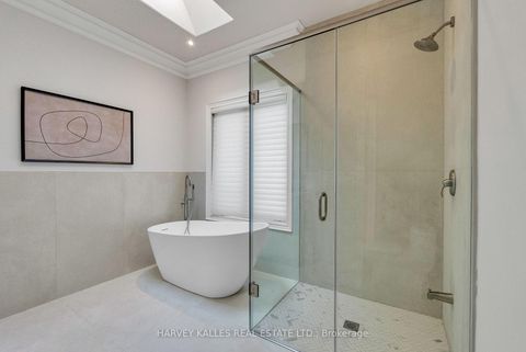 Photo 28 at 168 Roe Avenue, Nortown, Toronto