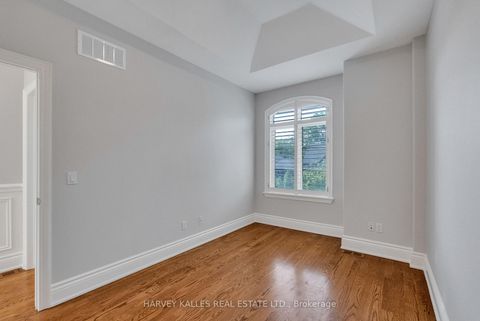 Photo 36 at 168 Roe Avenue, Nortown, Toronto
