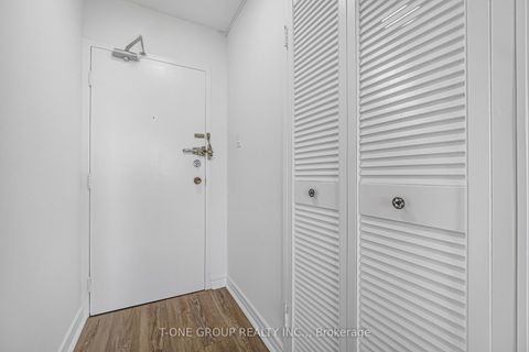 Photo 7 at 1511 - 350 Seneca Hill Drive, Don Valley Village, Toronto