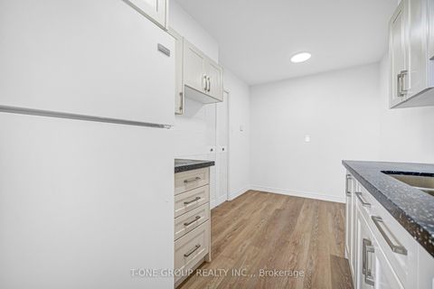 Photo 17 at 1511 - 350 Seneca Hill Drive, Don Valley Village, Toronto