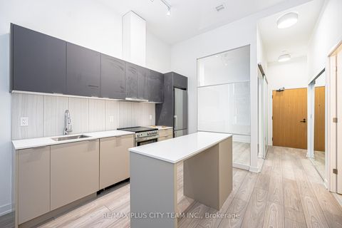 Photo 4 at 105 - 8 Tippett Road, Clanton Park, Toronto