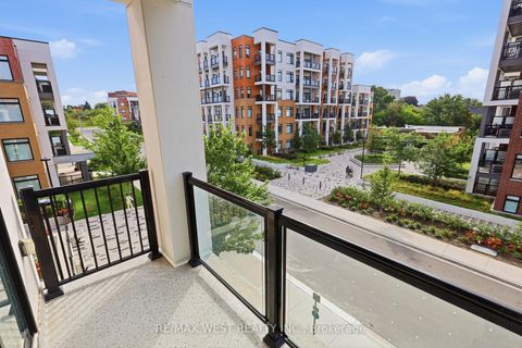 Photo 14 at 302 - 130 Canon Jackson Drive, Amesbury, Toronto