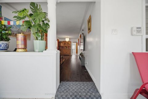 Photo 8 at 161 Northland Avenue, Smythe, Toronto