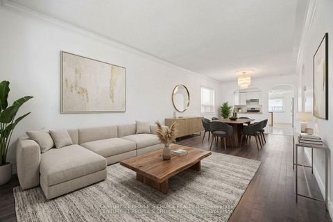 Photo 10 at 161 Northland Avenue, Smythe, Toronto