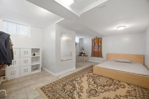 Photo 38 at 161 Northland Avenue, Smythe, Toronto