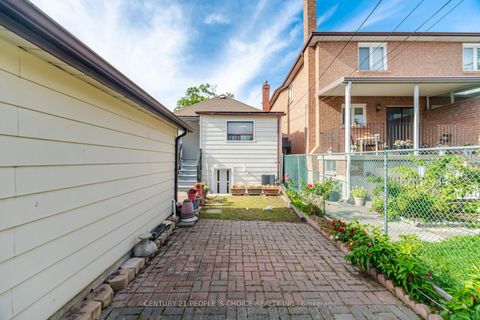 Photo 49 at 161 Northland Avenue, Smythe, Toronto