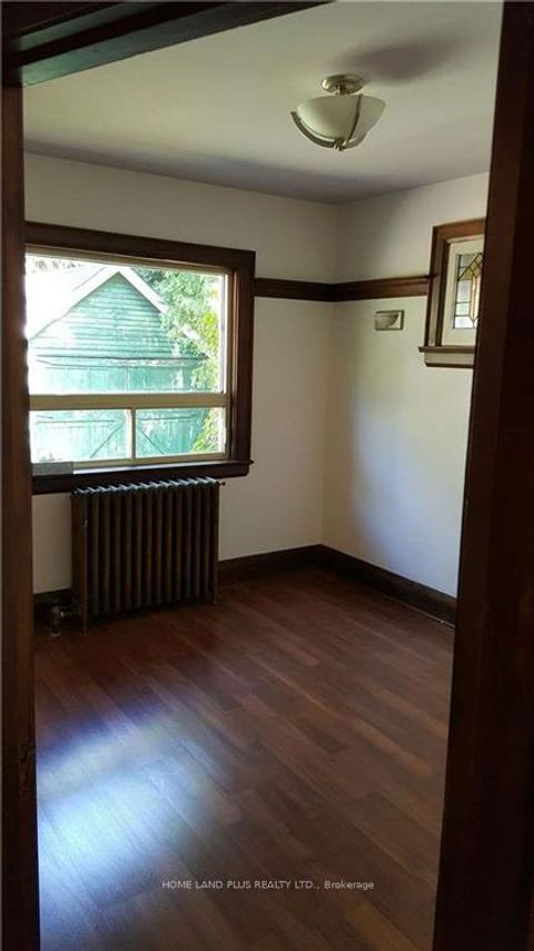 Photo 6 at 68 Parkview Avenue, Willowdale East, Toronto