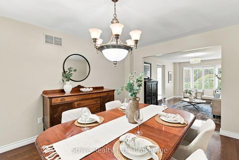 Photo 8 at 5 Carriage Lane, Courtice, Clarington