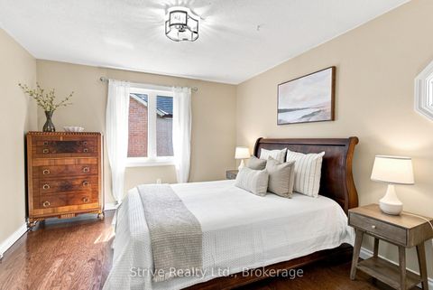 Photo 22 at 5 Carriage Lane, Courtice, Clarington