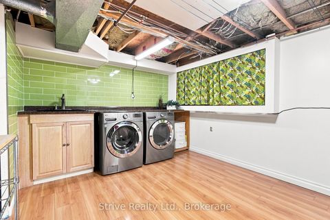 Photo 30 at 5 Carriage Lane, Courtice, Clarington