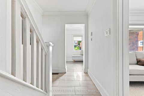 Photo 18 at 143 Forman Avenue, Mount Pleasant East, Toronto