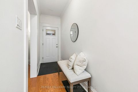 Photo 2 at 301 Waverley Road, The Beaches, Toronto