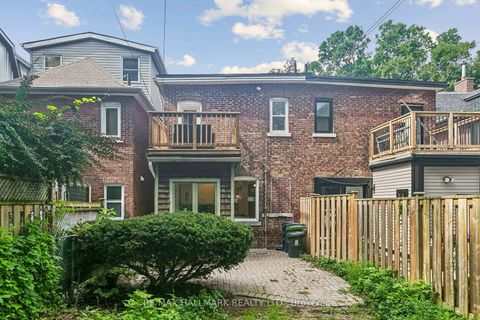 Photo 18 at 301 Waverley Road, The Beaches, Toronto