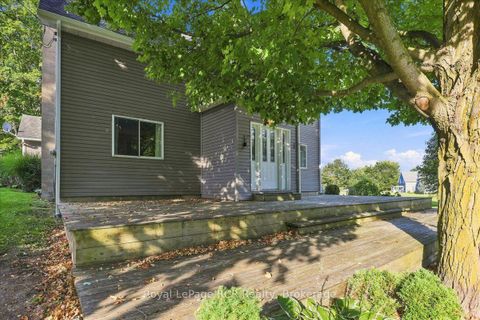 Photo 2 at 416 Water Street, West Grey