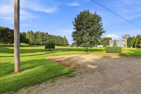 Photo 8 at 416 Water Street, West Grey