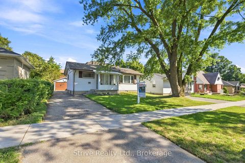 Photo 0 at 7 Admiral Road, South East, Ajax