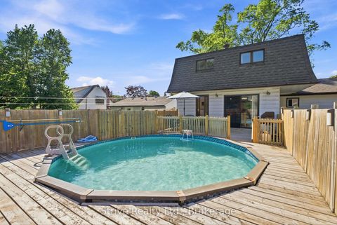 Photo 34 at 7 Admiral Road, South East, Ajax