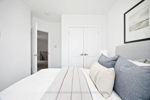 Photo 29 at 99 Cadorna Avenue, East York, Toronto