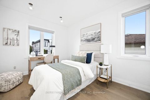 Photo 30 at 99 Cadorna Avenue, East York, Toronto