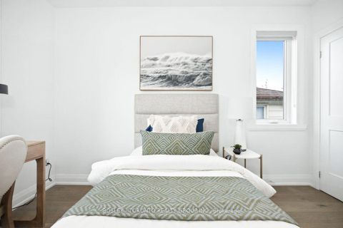 Photo 32 at 99 Cadorna Avenue, East York, Toronto