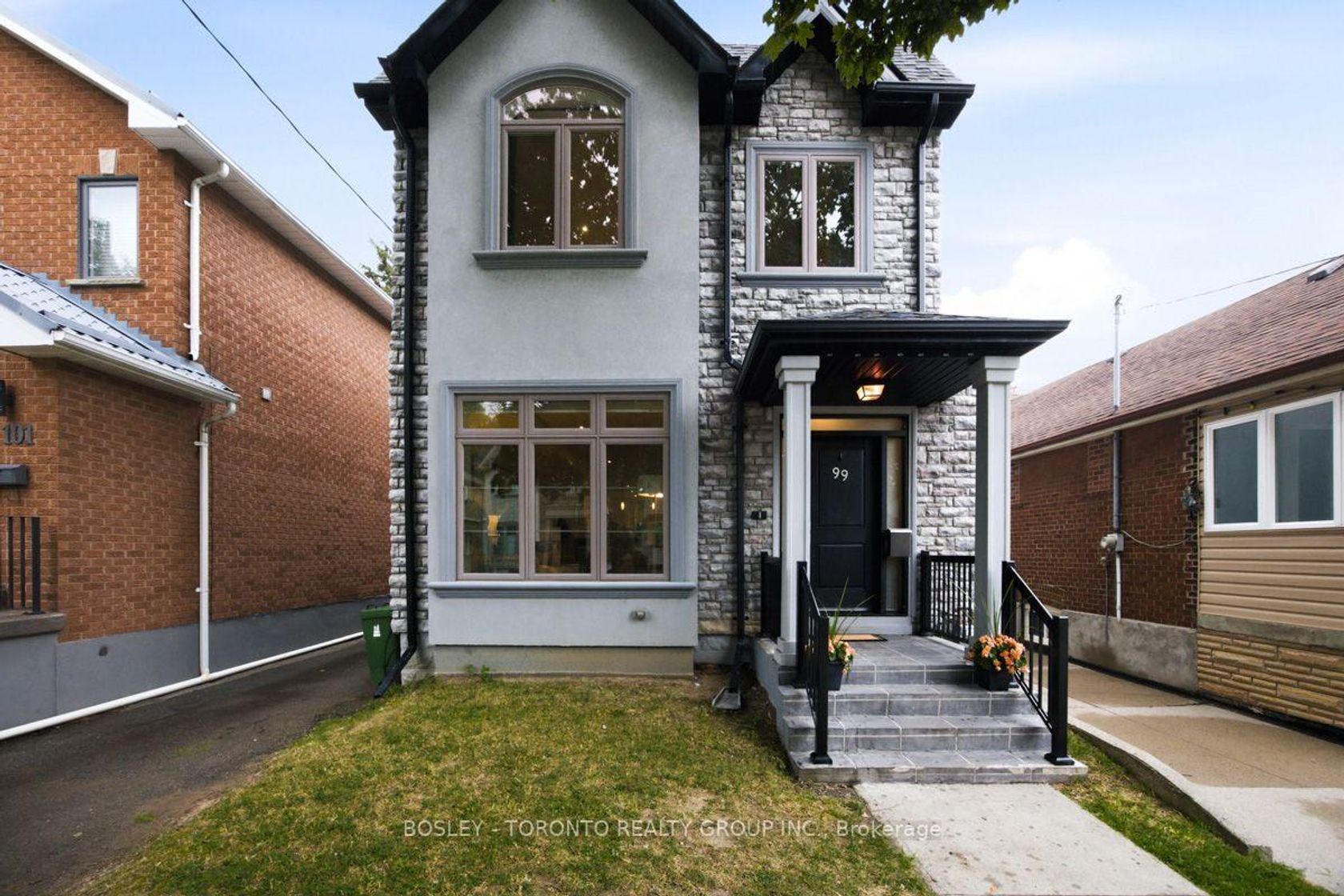 99 Cadorna Avenue, East York, Toronto 