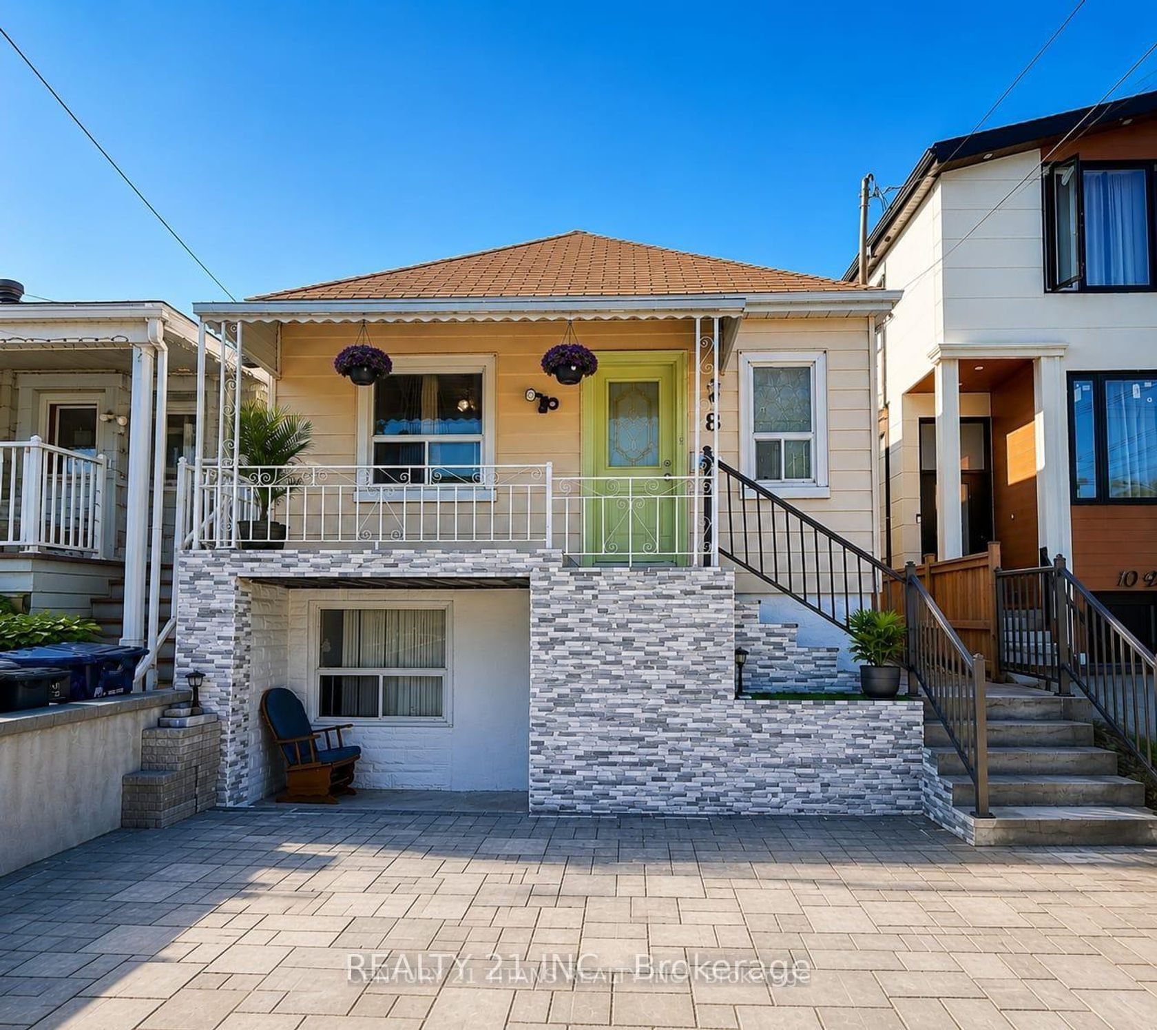 8 Mack Avenue, Birchmount, Toronto photo 5