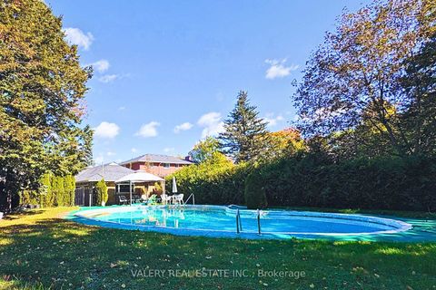 Photo 9 at 87 Cedar Brae Boulevard SE, Eglinton East, Toronto
