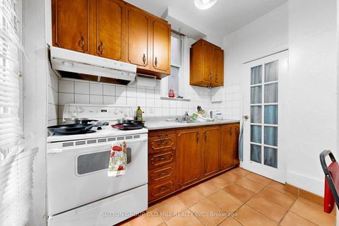 Photo 7 at 1060 College Street, Dufferin Grove, Toronto